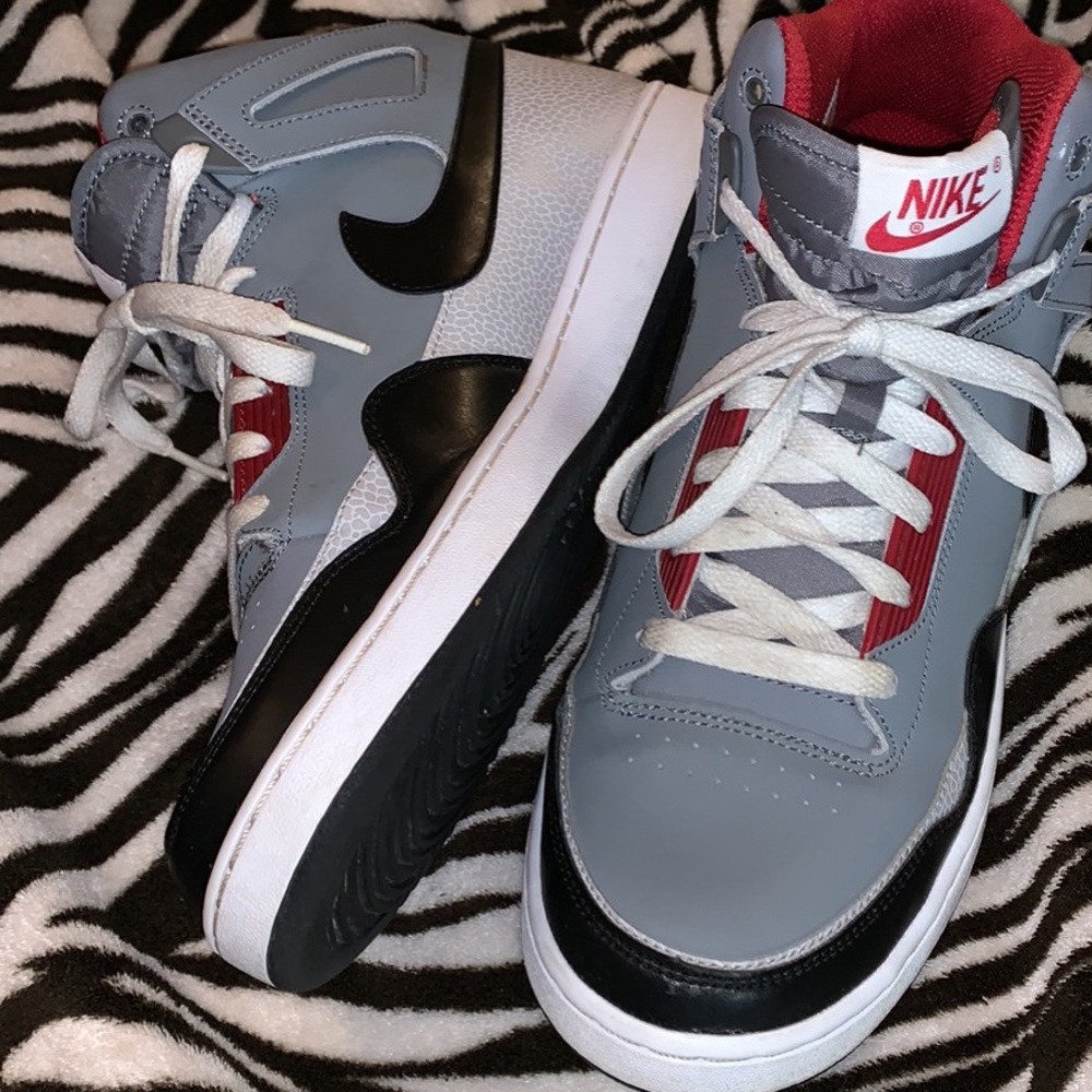 Men’s Nike Size 10